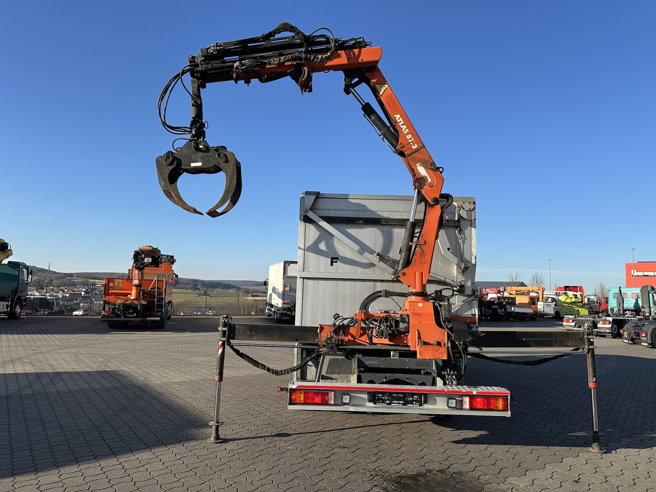 Mercedes-Benz Atego 1529 4x2 Atlas 57.3-A2 Kadaverkipper - Kiper, Kamion s kranom: slika Mercedes-Benz Atego 1529 4x2 Atlas 57.3-A2 Kadaverkipper - Kiper, Kamion s kranom Mercedes-Benz Atego 1529 4x2 Atlas 57.3-A2 Kadaverkipper - Kiper, Kamion s kranom: slika Mercedes-Benz Atego 1529 4x2 Atlas 57.3-A2 Kadaverkipper - Kiper, Kamion s kranom