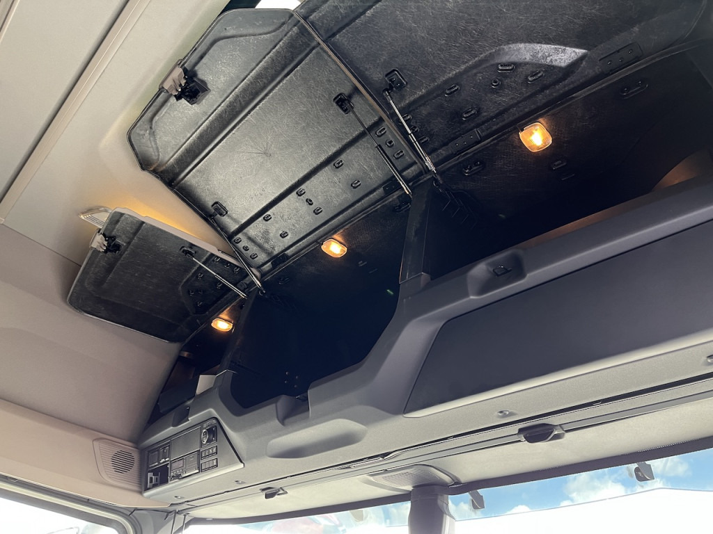 Daf XG+ 530 FT 4x2 Sattelzugmaschine Garantie - Tegljač: slika Daf XG+ 530 FT 4x2 Sattelzugmaschine Garantie - Tegljač Daf XG+ 530 FT 4x2 Sattelzugmaschine Garantie - Tegljač: slika Daf XG+ 530 FT 4x2 Sattelzugmaschine Garantie - Tegljač