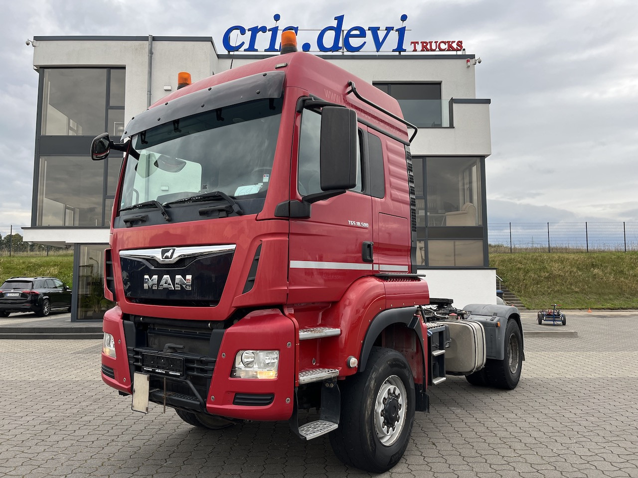 MAN TGS 18.500 4x4 SZM Kipphydraulik Intarder - Tegljač: slika MAN TGS 18.500 4x4 SZM Kipphydraulik Intarder - Tegljač MAN TGS 18.500 4x4 SZM Kipphydraulik Intarder - Tegljač: slika MAN TGS 18.500 4x4 SZM Kipphydraulik Intarder - Tegljač