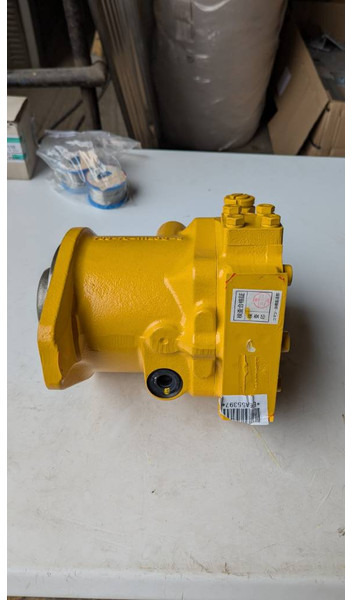 Komatsu D65PX-15 - HYDRAULIC MOTOR ASSY - 708-7L-00040 - Buldožer: slika Komatsu D65PX-15 - HYDRAULIC MOTOR ASSY - 708-7L-00040 - Buldožer Komatsu D65PX-15 - HYDRAULIC MOTOR ASSY - 708-7L-00040 - Buldožer: slika Komatsu D65PX-15 - HYDRAULIC MOTOR ASSY - 708-7L-00040 - Buldožer