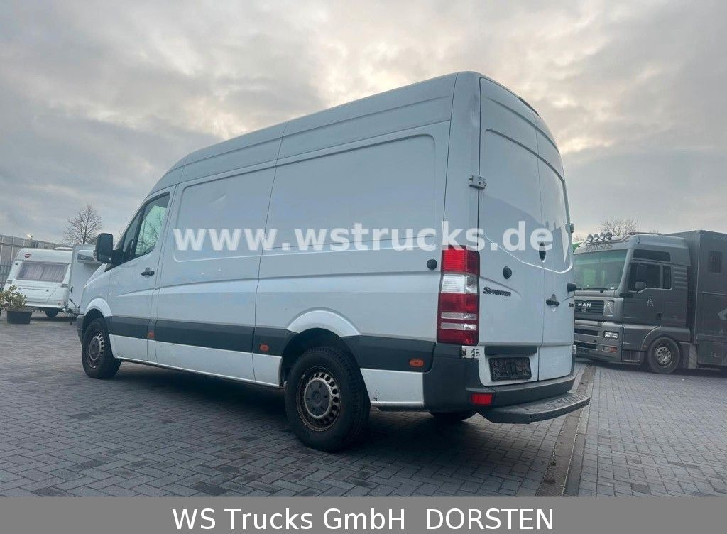 Mercedes-Benz Sprinter II Kasten 216 CDI Hoch/Lang - Automobil: slika Mercedes-Benz Sprinter II Kasten 216 CDI Hoch/Lang - Automobil Mercedes-Benz Sprinter II Kasten 216 CDI Hoch/Lang - Automobil: slika Mercedes-Benz Sprinter II Kasten 216 CDI Hoch/Lang - Automobil