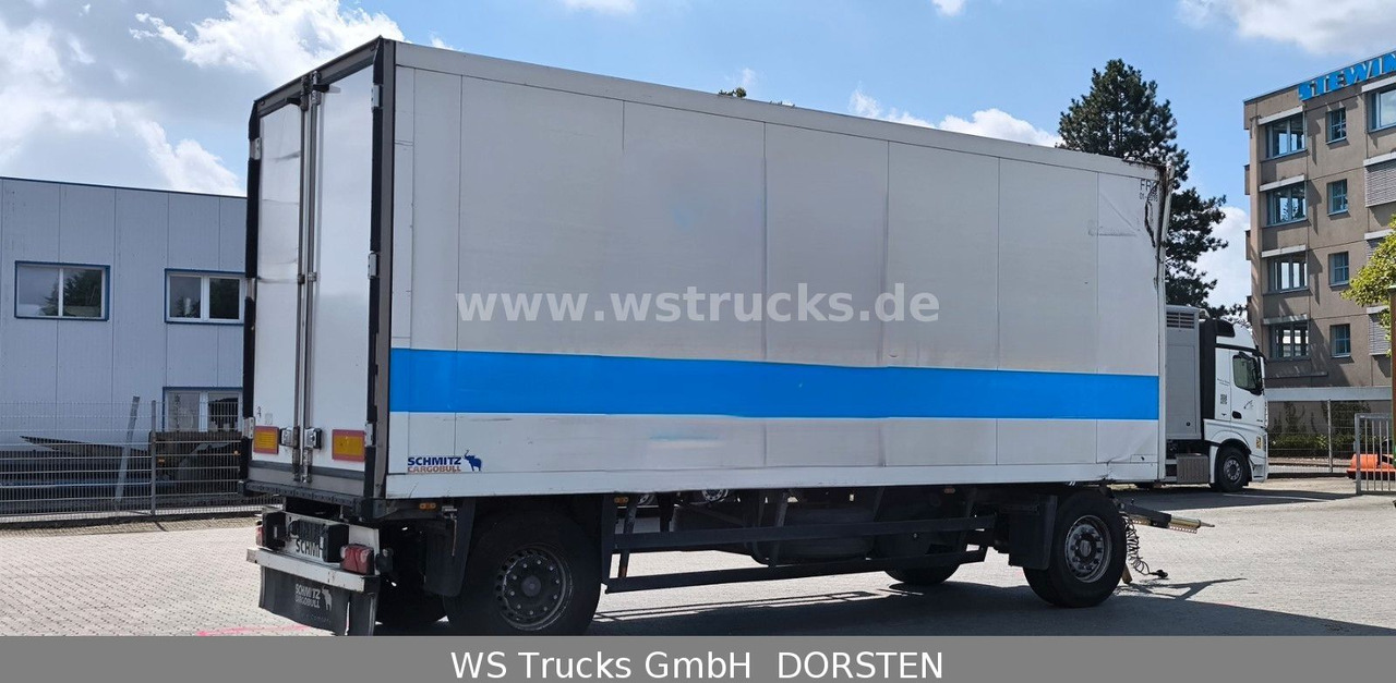 Schmitz Cargobull KO18 Maxima 1000 Rohrbahn Fleisch - Prikolica hladnjača: slika Schmitz Cargobull KO18 Maxima 1000 Rohrbahn Fleisch - Prikolica hladnjača Schmitz Cargobull KO18 Maxima 1000 Rohrbahn Fleisch - Prikolica hladnjača: slika Schmitz Cargobull KO18 Maxima 1000 Rohrbahn Fleisch - Prikolica hladnjača