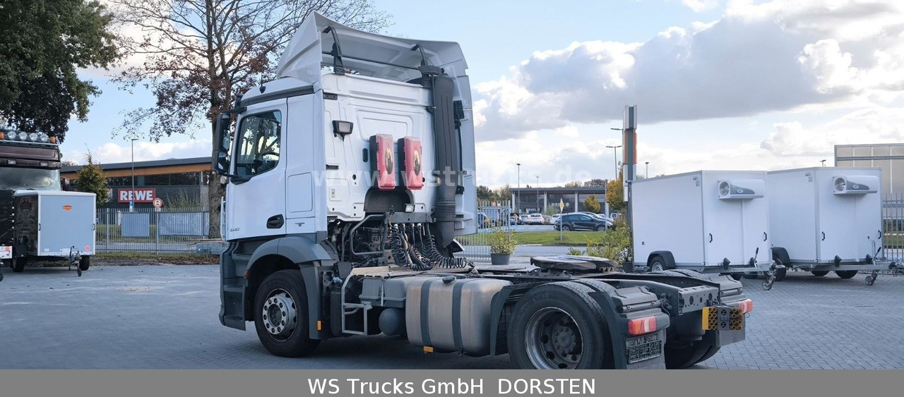 Mercedes-Benz Antos  1840 OM470 4x2 SZM - Tegljač: slika  Mercedes-Benz Antos  1840 OM470 4x2 SZM - Tegljač Mercedes-Benz Antos  1840 OM470 4x2 SZM - Tegljač: slika  Mercedes-Benz Antos  1840 OM470 4x2 SZM - Tegljač