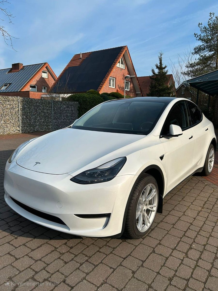 Tesla Model Y Hinterradantrieb RWD - Limuzina: slika Tesla Model Y Hinterradantrieb RWD - Limuzina Tesla Model Y Hinterradantrieb RWD - Limuzina: slika Tesla Model Y Hinterradantrieb RWD - Limuzina