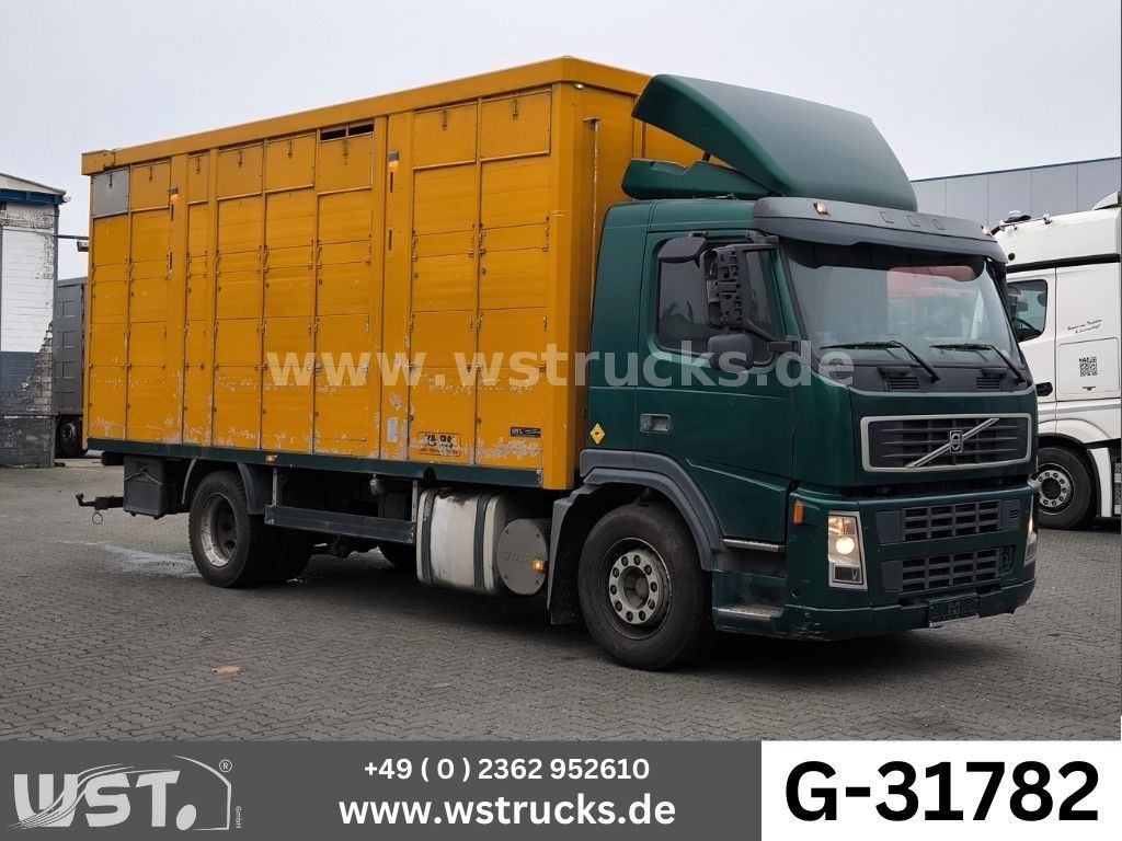 Volvo FM 260 mit KABA 2 Stock Vollalu - Kamion za prijevoz konja: slika Volvo FM 260 mit KABA 2 Stock Vollalu - Kamion za prijevoz konja Volvo FM 260 mit KABA 2 Stock Vollalu - Kamion za prijevoz konja: slika Volvo FM 260 mit KABA 2 Stock Vollalu - Kamion za prijevoz konja