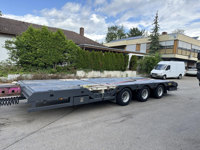 Broshuis Tele Semi Tieflader Luft 4.5 m auszieh u. 3 m verb Tele Semi Tieflader Luft 4.5 m auszieh u. 3 m verbreiterb. - Poluprikolica s niskim utovarivačem: slika Broshuis Tele Semi Tieflader Luft 4.5 m auszieh u. 3 m verb Tele Semi Tieflader Luft 4.5 m auszieh u. 3 m verbreiterb. - Poluprikolica s niskim utovarivačem Broshuis Tele Semi Tieflader Luft 4.5 m auszieh u. 3 m verb Tele Semi Tieflader Luft 4.5 m auszieh u. 3 m verbreiterb. - Poluprikolica s niskim utovarivačem: slika Broshuis Tele Semi Tieflader Luft 4.5 m auszieh u. 3 m verb Tele Semi Tieflader Luft 4.5 m auszieh u. 3 m verbreiterb. - Poluprikolica s niskim utovarivačem