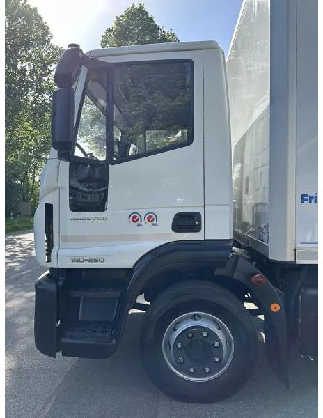 Iveco EuroCargo 140 140-250 Tiefkühl Multitemp - Kamion hladnjača: slika Iveco EuroCargo 140 140-250 Tiefkühl Multitemp - Kamion hladnjača Iveco EuroCargo 140 140-250 Tiefkühl Multitemp - Kamion hladnjača: slika Iveco EuroCargo 140 140-250 Tiefkühl Multitemp - Kamion hladnjača