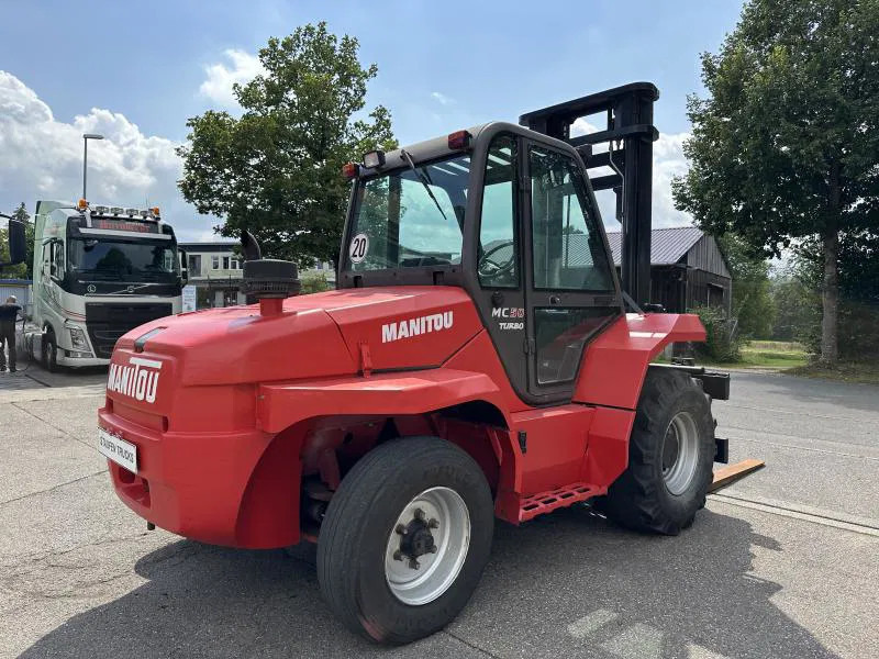 Manitou MC 50 Turbo 5 to Geländestapler Seitenschieb Kabine - Viličar: slika Manitou MC 50 Turbo 5 to Geländestapler Seitenschieb Kabine - Viličar Manitou MC 50 Turbo 5 to Geländestapler Seitenschieb Kabine - Viličar: slika Manitou MC 50 Turbo 5 to Geländestapler Seitenschieb Kabine - Viličar