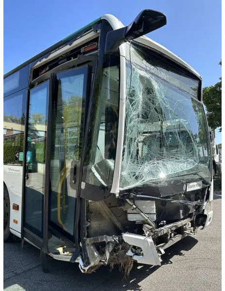 Mercedes-Benz MB O 530 Citaro Klima 299 PS Unfallfahrzeug! - Gradski autobus: slika Mercedes-Benz MB O 530 Citaro Klima 299 PS Unfallfahrzeug! - Gradski autobus Mercedes-Benz MB O 530 Citaro Klima 299 PS Unfallfahrzeug! - Gradski autobus: slika Mercedes-Benz MB O 530 Citaro Klima 299 PS Unfallfahrzeug! - Gradski autobus
