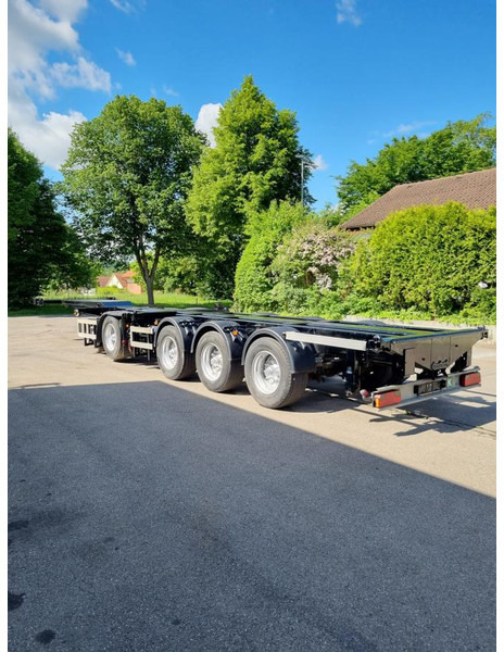 Nooteboom CT-53-04 D 4-Achs Containerchassis Combitrailer CT-53-04 D 4-Achs Containerchassis Combitrailer - Transporter kontejnera/ Poluprikolica s izmjenjivim sanducima: slika Nooteboom CT-53-04 D 4-Achs Containerchassis Combitrailer CT-53-04 D 4-Achs Containerchassis Combitrailer - Transporter kontejnera/ Poluprikolica s izmjenjivim sanducima Nooteboom CT-53-04 D 4-Achs Containerchassis Combitrailer CT-53-04 D 4-Achs Containerchassis Combitrailer - Transporter kontejnera/ Poluprikolica s izmjenjivim sanducima: slika Nooteboom CT-53-04 D 4-Achs Containerchassis Combitrailer CT-53-04 D 4-Achs Containerchassis Combitrailer - Transporter kontejnera/ Poluprikolica s izmjenjivim sanducima