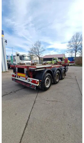 Schwarzmüller kurzes 3- Achs Chassis ADR für Chemie Spezialbehäl kurzes 3- Achs Chassis ADR für Chemie Spezialbehälter - Transporter kontejnera/ Poluprikolica s izmjenjivim sanducima: slika Schwarzmüller kurzes 3- Achs Chassis ADR für Chemie Spezialbehäl kurzes 3- Achs Chassis ADR für Chemie Spezialbehälter - Transporter kontejnera/ Poluprikolica s izmjenjivim sanducima Schwarzmüller kurzes 3- Achs Chassis ADR für Chemie Spezialbehäl kurzes 3- Achs Chassis ADR für Chemie Spezialbehälter - Transporter kontejnera/ Poluprikolica s izmjenjivim sanducima: slika Schwarzmüller kurzes 3- Achs Chassis ADR für Chemie Spezialbehäl kurzes 3- Achs Chassis ADR für Chemie Spezialbehälter - Transporter kontejnera/ Poluprikolica s izmjenjivim sanducima