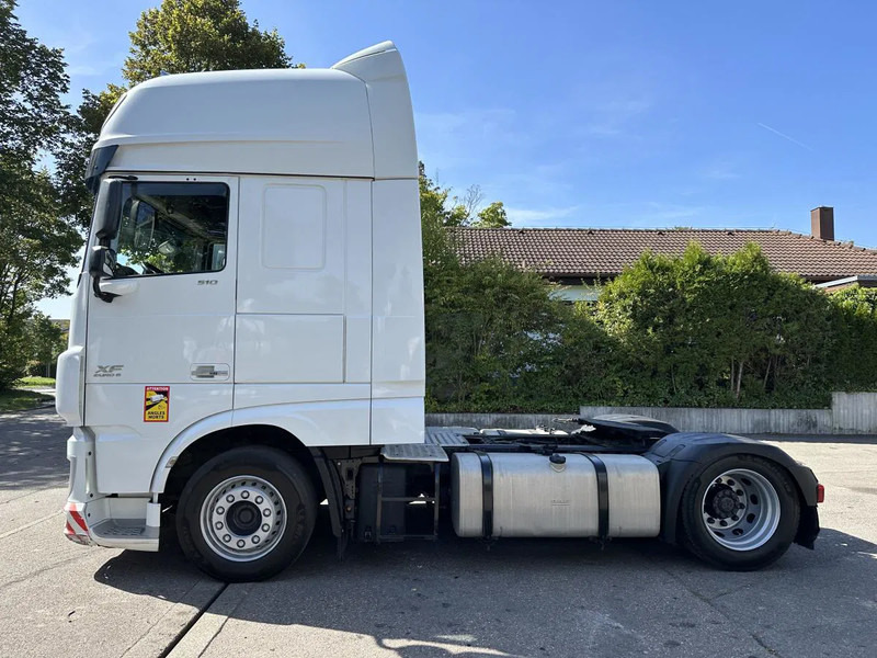 DAF XF 106.510 SSC MEGA Intarder ACC 2x Tank - Tegljač: slika DAF XF 106.510 SSC MEGA Intarder ACC 2x Tank - Tegljač DAF XF 106.510 SSC MEGA Intarder ACC 2x Tank - Tegljač: slika DAF XF 106.510 SSC MEGA Intarder ACC 2x Tank - Tegljač