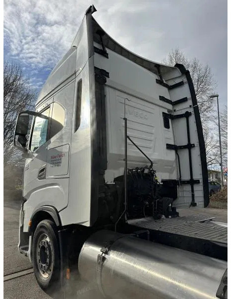 Iveco Stralis S-Way*460*LNG*Retarder*2 Tanks - Tegljač: slika Iveco Stralis S-Way*460*LNG*Retarder*2 Tanks - Tegljač Iveco Stralis S-Way*460*LNG*Retarder*2 Tanks - Tegljač: slika Iveco Stralis S-Way*460*LNG*Retarder*2 Tanks - Tegljač