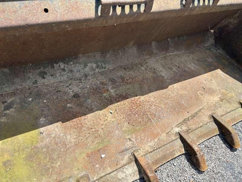 1700mm - Utovarna korpa: slika 1700mm - Utovarna korpa 1700mm - Utovarna korpa: slika 1700mm - Utovarna korpa