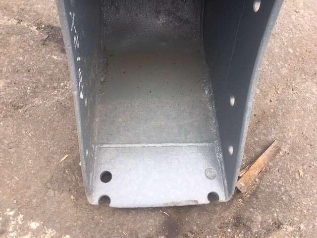 270mm - Axes 35mm - Korpa za bager: slika 270mm - Axes 35mm - Korpa za bager 270mm - Axes 35mm - Korpa za bager: slika 270mm - Axes 35mm - Korpa za bager