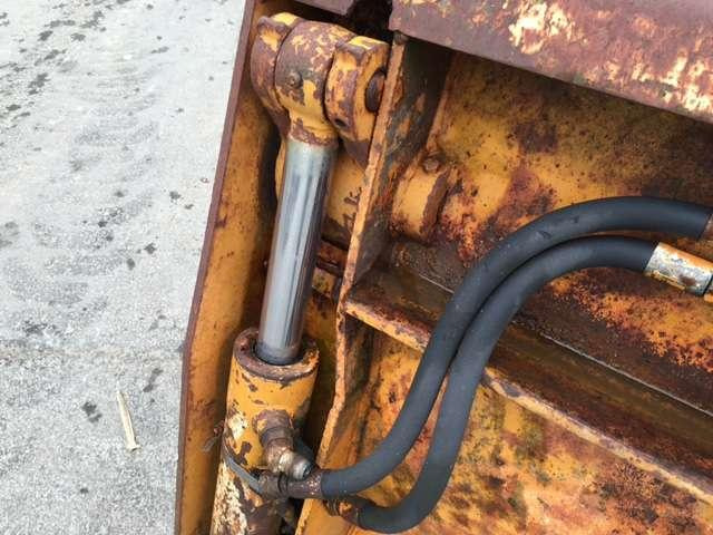 CASE 2340mm - Type tractopelle - Utovarna korpa: slika CASE 2340mm - Type tractopelle - Utovarna korpa CASE 2340mm - Type tractopelle - Utovarna korpa: slika CASE 2340mm - Type tractopelle - Utovarna korpa