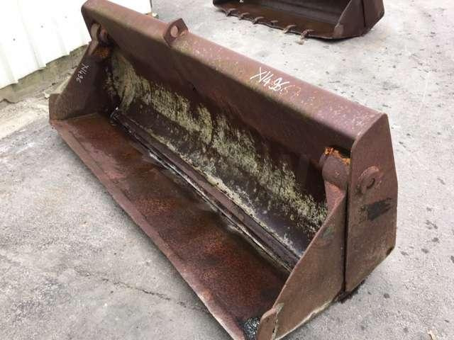 CASE 2340mm - Type tractopelle - Utovarna korpa: slika CASE 2340mm - Type tractopelle - Utovarna korpa CASE 2340mm - Type tractopelle - Utovarna korpa: slika CASE 2340mm - Type tractopelle - Utovarna korpa