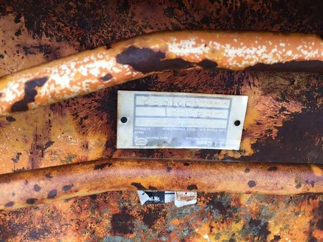 CASE 2340mm - Type tractopelle - Utovarna korpa: slika CASE 2340mm - Type tractopelle - Utovarna korpa CASE 2340mm - Type tractopelle - Utovarna korpa: slika CASE 2340mm - Type tractopelle - Utovarna korpa