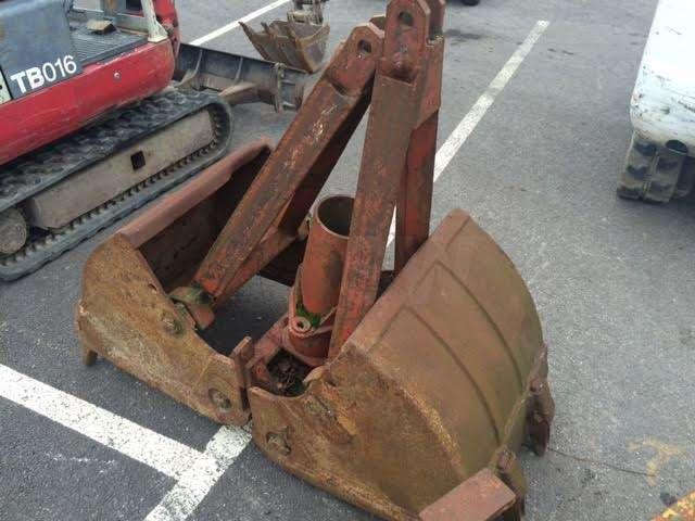 CASE 600mm - ejecteurs - Grajfer: slika CASE 600mm - ejecteurs - Grajfer CASE 600mm - ejecteurs - Grajfer: slika CASE 600mm - ejecteurs - Grajfer