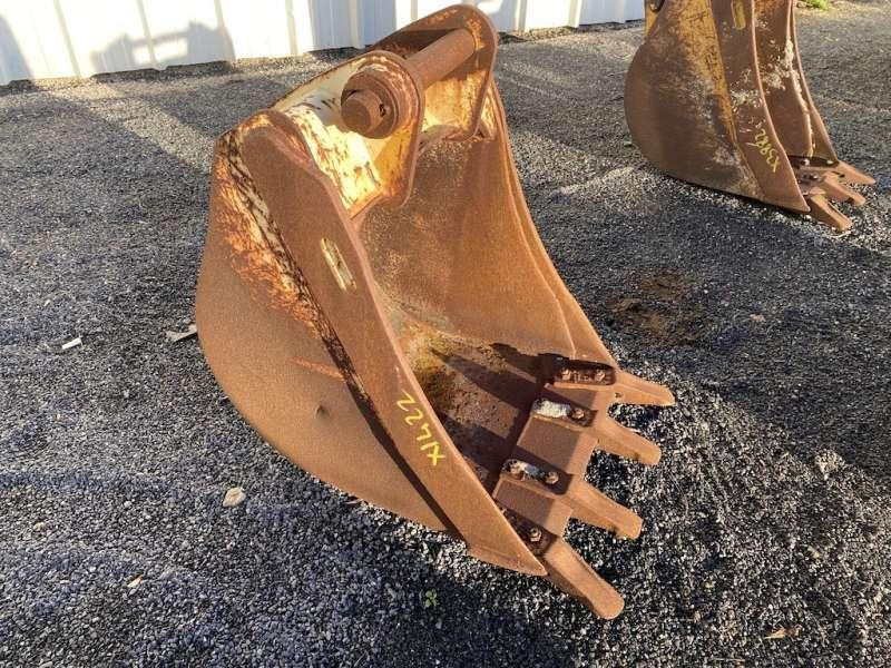 CATERPILLAR 570mm - type tractopelle - Korpa za bager: slika CATERPILLAR 570mm - type tractopelle - Korpa za bager CATERPILLAR 570mm - type tractopelle - Korpa za bager: slika CATERPILLAR 570mm - type tractopelle - Korpa za bager