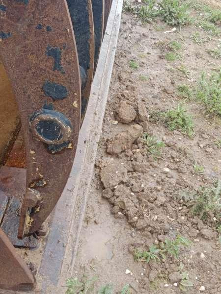 MAGSI 3800 Litres - Mâchoires - Utovarna korpa: slika MAGSI 3800 Litres - Mâchoires - Utovarna korpa MAGSI 3800 Litres - Mâchoires - Utovarna korpa: slika MAGSI 3800 Litres - Mâchoires - Utovarna korpa