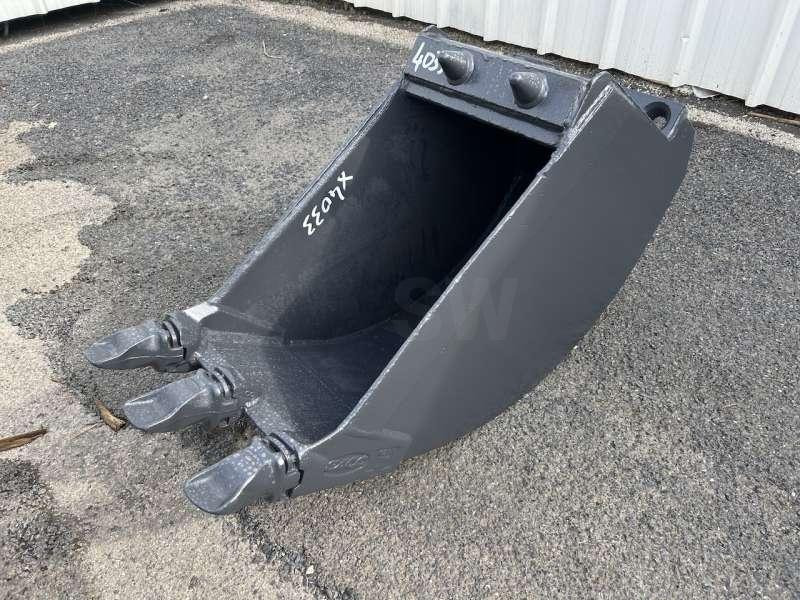 MECALAC serie 12 - 450mm - Korpa za bager za Građevinski strojevi: slika MECALAC serie 12 - 450mm - Korpa za bager za Građevinski strojevi MECALAC serie 12 - 450mm - Korpa za bager za Građevinski strojevi: slika MECALAC serie 12 - 450mm - Korpa za bager za Građevinski strojevi