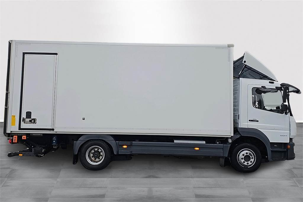Mercedes-Benz Atego 1224L UMPIKORI + PL - Kamion sandučar: slika Mercedes-Benz Atego 1224L UMPIKORI + PL - Kamion sandučar Mercedes-Benz Atego 1224L UMPIKORI + PL - Kamion sandučar: slika Mercedes-Benz Atego 1224L UMPIKORI + PL - Kamion sandučar
