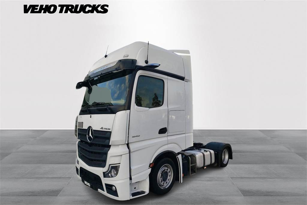 Mercedes-Benz ACTROS Actros 5 L 1842 LSnRL - Tegljač: slika Mercedes-Benz ACTROS Actros 5 L 1842 LSnRL - Tegljač Mercedes-Benz ACTROS Actros 5 L 1842 LSnRL - Tegljač: slika Mercedes-Benz ACTROS Actros 5 L 1842 LSnRL - Tegljač