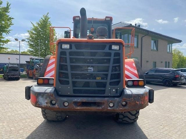 Doosan DL 300-3 (12005349) - Utovarivač na kotačima: slika Doosan DL 300-3 (12005349) - Utovarivač na kotačima Doosan DL 300-3 (12005349) - Utovarivač na kotačima: slika Doosan DL 300-3 (12005349) - Utovarivač na kotačima