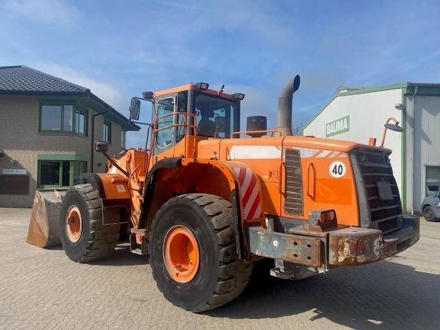 Doosan DL 420 (12005350) - Utovarivač na kotačima: slika Doosan DL 420 (12005350) - Utovarivač na kotačima Doosan DL 420 (12005350) - Utovarivač na kotačima: slika Doosan DL 420 (12005350) - Utovarivač na kotačima