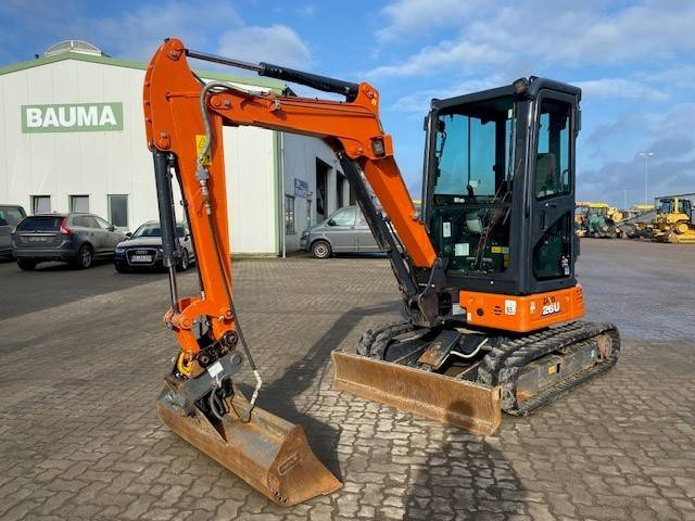 Hitachi ZX 26 U-6 MIETE / RENTAL (12002050) - Mini bager: slika Hitachi ZX 26 U-6 MIETE / RENTAL (12002050) - Mini bager Hitachi ZX 26 U-6 MIETE / RENTAL (12002050) - Mini bager: slika Hitachi ZX 26 U-6 MIETE / RENTAL (12002050) - Mini bager