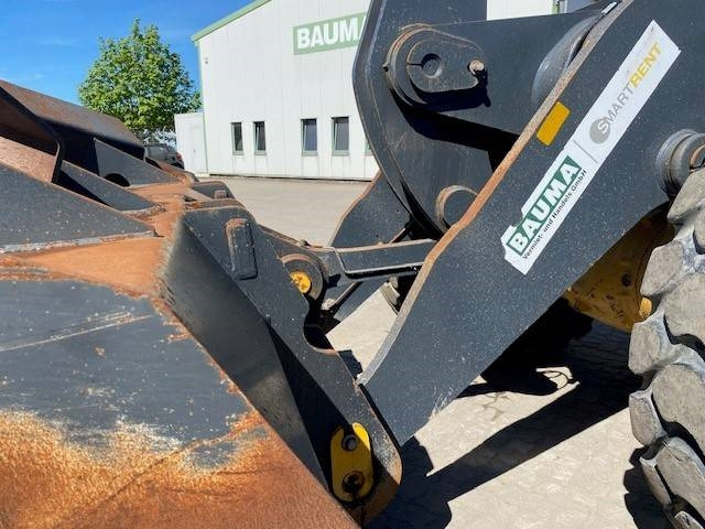 Zakup John Deere 744 P MIETE / RENTAL (12002125) John Deere 744 P MIETE / RENTAL (12002125): slika Zakup John Deere 744 P MIETE / RENTAL (12002125) John Deere 744 P MIETE / RENTAL (12002125)