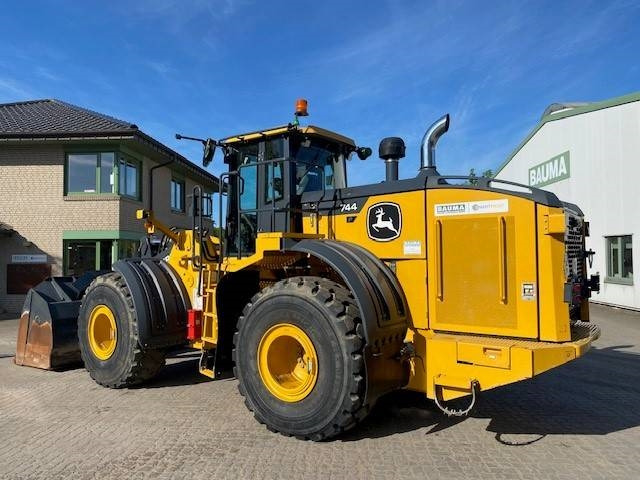John Deere 744 P MIETE / RENTAL (12002126) - Utovarivač na kotačima: slika John Deere 744 P MIETE / RENTAL (12002126) - Utovarivač na kotačima John Deere 744 P MIETE / RENTAL (12002126) - Utovarivač na kotačima: slika John Deere 744 P MIETE / RENTAL (12002126) - Utovarivač na kotačima