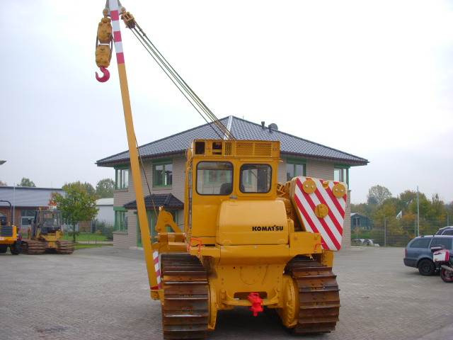 Komatsu D 155 C PIPELAYER 70 to MIETE / RENTAL(12000335) - Polagač cijevi: slika Komatsu D 155 C PIPELAYER 70 to MIETE / RENTAL(12000335) - Polagač cijevi Komatsu D 155 C PIPELAYER 70 to MIETE / RENTAL(12000335) - Polagač cijevi: slika Komatsu D 155 C PIPELAYER 70 to MIETE / RENTAL(12000335) - Polagač cijevi