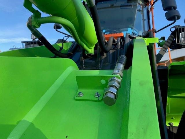 Novi Utovarivač na kotačima LIUGONG 870 HE vollelektrisch, 24.2 t, 4.7-5.2 cbm: slika Novi Utovarivač na kotačima LIUGONG 870 HE vollelektrisch, 24.2 t, 4.7-5.2 cbm Novi Utovarivač na kotačima LIUGONG 870 HE vollelektrisch, 24.2 t, 4.7-5.2 cbm: slika Novi Utovarivač na kotačima LIUGONG 870 HE vollelektrisch, 24.2 t, 4.7-5.2 cbm