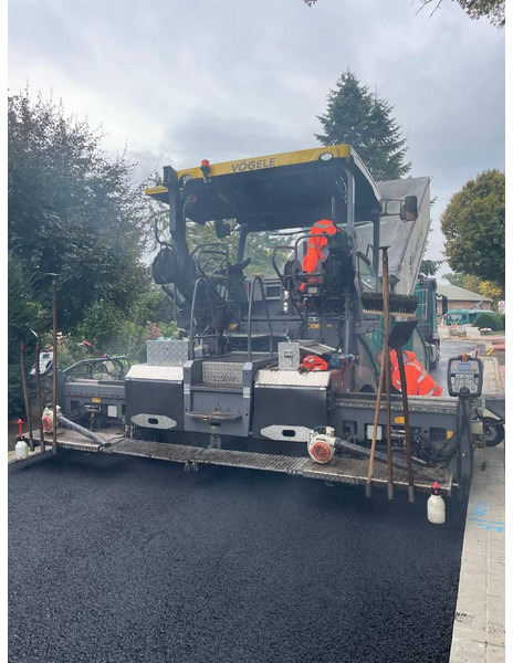 Vögele S 1800-3i MIETE / RENTAL - Finišer za asfalt: slika Vögele S 1800-3i MIETE / RENTAL - Finišer za asfalt Vögele S 1800-3i MIETE / RENTAL - Finišer za asfalt: slika Vögele S 1800-3i MIETE / RENTAL - Finišer za asfalt
