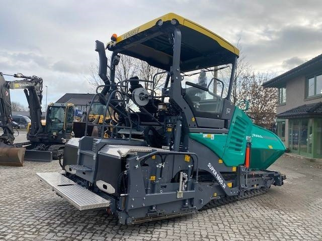 Vögele Super 1800-3i MIETE / RENTAL (12005221) - Finišer za asfalt: slika Vögele Super 1800-3i MIETE / RENTAL (12005221) - Finišer za asfalt Vögele Super 1800-3i MIETE / RENTAL (12005221) - Finišer za asfalt: slika Vögele Super 1800-3i MIETE / RENTAL (12005221) - Finišer za asfalt