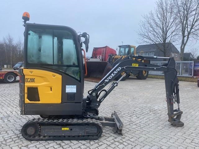 Volvo EC 20 E MIETE / RENTAL (12001805) - Mini bager: slika Volvo EC 20 E MIETE / RENTAL (12001805) - Mini bager Volvo EC 20 E MIETE / RENTAL (12001805) - Mini bager: slika Volvo EC 20 E MIETE / RENTAL (12001805) - Mini bager