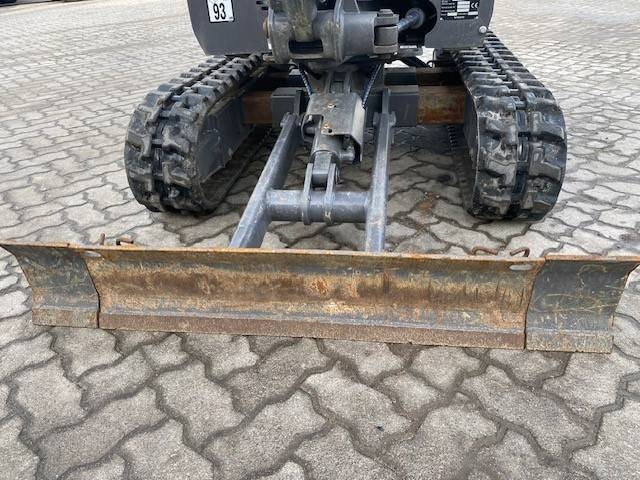 Mini bager Volvo EC 20 E MIETE / RENTAL (12002071): slika Mini bager Volvo EC 20 E MIETE / RENTAL (12002071) Mini bager Volvo EC 20 E MIETE / RENTAL (12002071): slika Mini bager Volvo EC 20 E MIETE / RENTAL (12002071)