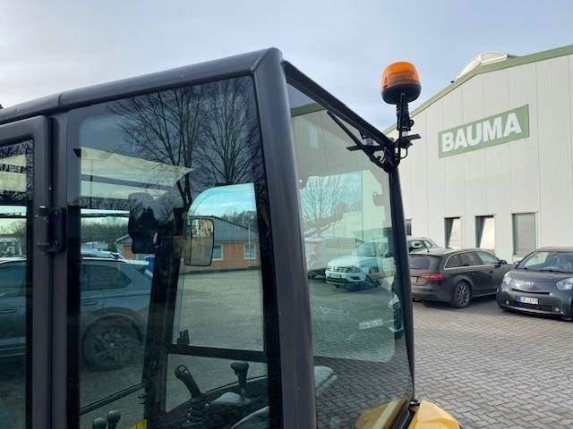 Mini bager Volvo EC 20 E MIETE / RENTAL (12002071): slika Mini bager Volvo EC 20 E MIETE / RENTAL (12002071) Mini bager Volvo EC 20 E MIETE / RENTAL (12002071): slika Mini bager Volvo EC 20 E MIETE / RENTAL (12002071)