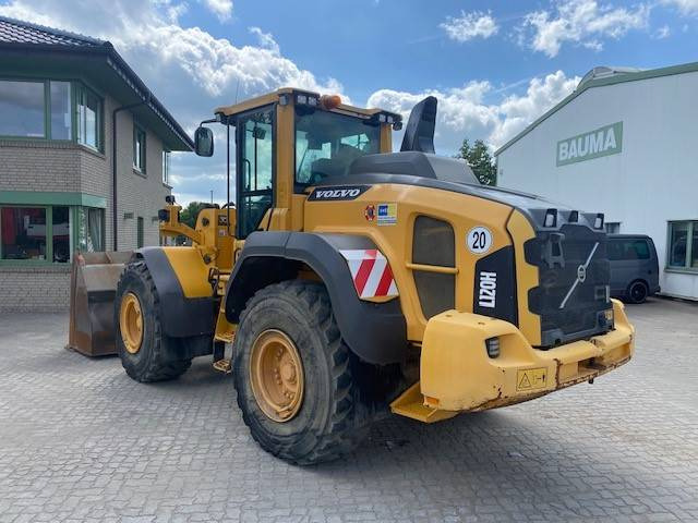 Volvo L 120 H (12005485) - Utovarivač na kotačima: slika Volvo L 120 H (12005485) - Utovarivač na kotačima Volvo L 120 H (12005485) - Utovarivač na kotačima: slika Volvo L 120 H (12005485) - Utovarivač na kotačima