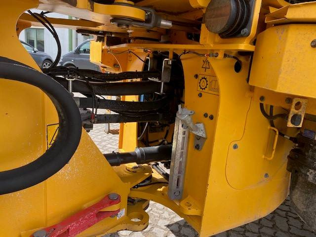 Zakup Volvo L 120 H MIETE / RENTAL (12001931) Volvo L 120 H MIETE / RENTAL (12001931): slika Zakup Volvo L 120 H MIETE / RENTAL (12001931) Volvo L 120 H MIETE / RENTAL (12001931)