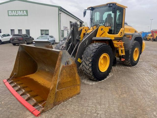 Volvo L 120 H MIETE / RENTAL (12005634) - Utovarivač na kotačima: slika Volvo L 120 H MIETE / RENTAL (12005634) - Utovarivač na kotačima Volvo L 120 H MIETE / RENTAL (12005634) - Utovarivač na kotačima: slika Volvo L 120 H MIETE / RENTAL (12005634) - Utovarivač na kotačima