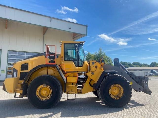 Volvo L 180 H (12005509) - Utovarivač na kotačima: slika Volvo L 180 H (12005509) - Utovarivač na kotačima Volvo L 180 H (12005509) - Utovarivač na kotačima: slika Volvo L 180 H (12005509) - Utovarivač na kotačima