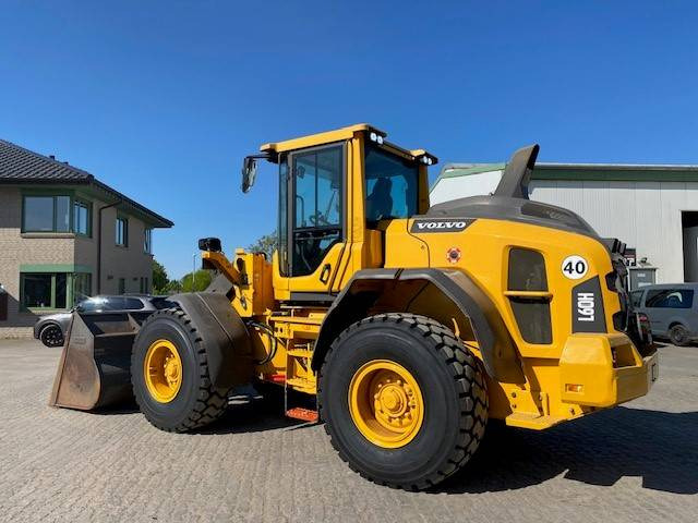 Volvo L 60 H MIETE / RENTAL (12005370) - Utovarivač na kotačima: slika Volvo L 60 H MIETE / RENTAL (12005370) - Utovarivač na kotačima Volvo L 60 H MIETE / RENTAL (12005370) - Utovarivač na kotačima: slika Volvo L 60 H MIETE / RENTAL (12005370) - Utovarivač na kotačima