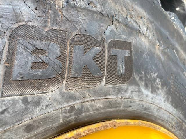 Zakup Volvo L 90 H MIETE / RENTAL (12002215) Volvo L 90 H MIETE / RENTAL (12002215): slika Zakup Volvo L 90 H MIETE / RENTAL (12002215) Volvo L 90 H MIETE / RENTAL (12002215)