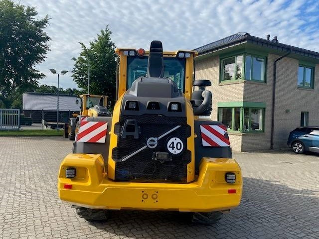 Volvo L 90 H MIETE / RENTAL (12002215) - Utovarivač na kotačima: slika Volvo L 90 H MIETE / RENTAL (12002215) - Utovarivač na kotačima Volvo L 90 H MIETE / RENTAL (12002215) - Utovarivač na kotačima: slika Volvo L 90 H MIETE / RENTAL (12002215) - Utovarivač na kotačima