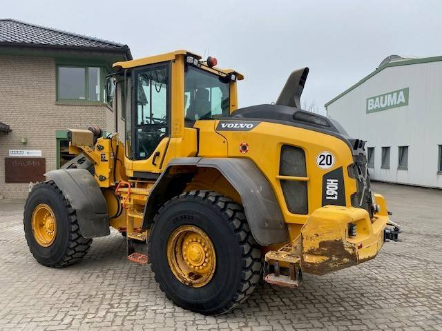 Volvo L 90 H MIETE / RENTAL (12005310) - Utovarivač na kotačima: slika Volvo L 90 H MIETE / RENTAL (12005310) - Utovarivač na kotačima Volvo L 90 H MIETE / RENTAL (12005310) - Utovarivač na kotačima: slika Volvo L 90 H MIETE / RENTAL (12005310) - Utovarivač na kotačima