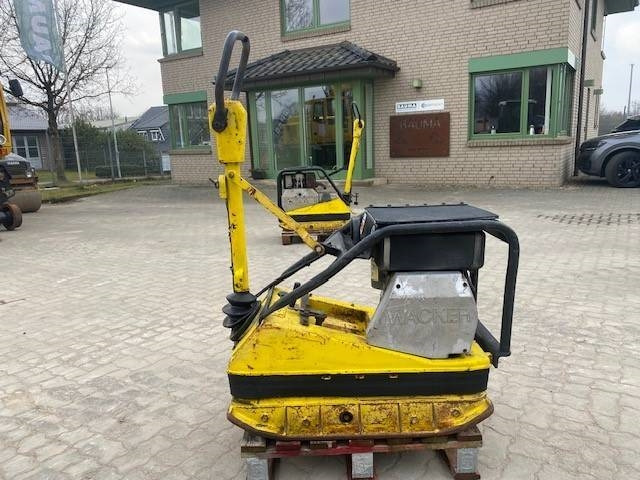 Wacker DPU 3345 F (12005327) - Vibro ploča: slika Wacker DPU 3345 F (12005327) - Vibro ploča Wacker DPU 3345 F (12005327) - Vibro ploča: slika Wacker DPU 3345 F (12005327) - Vibro ploča