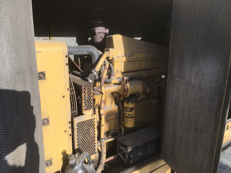 Generatorski set Caterpillar 3306B GENERATOR 225KVA USED: slika Generatorski set Caterpillar 3306B GENERATOR 225KVA USED Generatorski set Caterpillar 3306B GENERATOR 225KVA USED: slika Generatorski set Caterpillar 3306B GENERATOR 225KVA USED